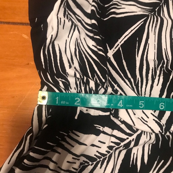 Sangria dress, size 16W, black and white. - Picture 6 of 13